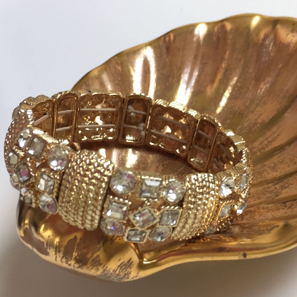 VINTAGE MONET Rhinestone Stretch Bracelet
